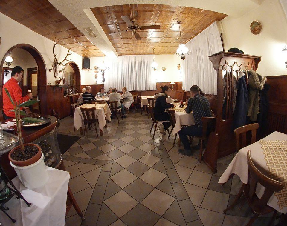 Gasthaus Hirschberg Ludwigsburg Bagian luar foto