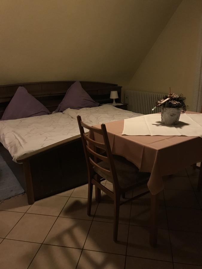 Gasthaus Hirschberg Ludwigsburg Bagian luar foto